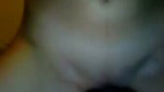 Hizmetçi full hd esmer porno ile ücretsiz seks
